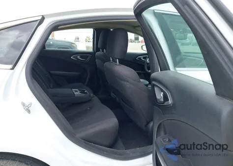 2015 Chrysler 200 Limited из США, поврежденный, VIN 1C3CCCAB5FN723249